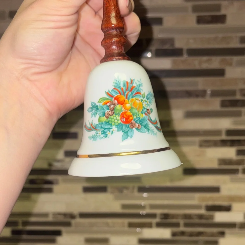 Vintage Avon Porcelain Christmas Dinner 6” Bell 1985